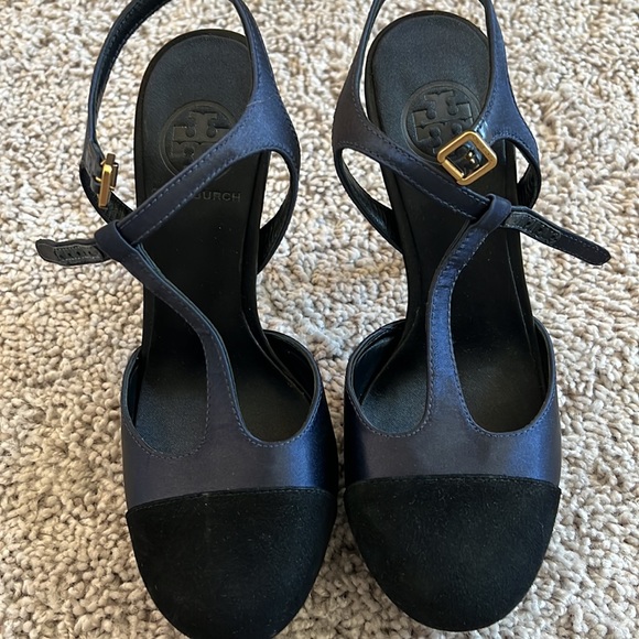 TORY BURCH navy blue/black suede and satin heels - Picture 4 of 6